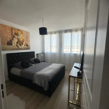 Appartement Proche Aeroport Marignane Exterior photo